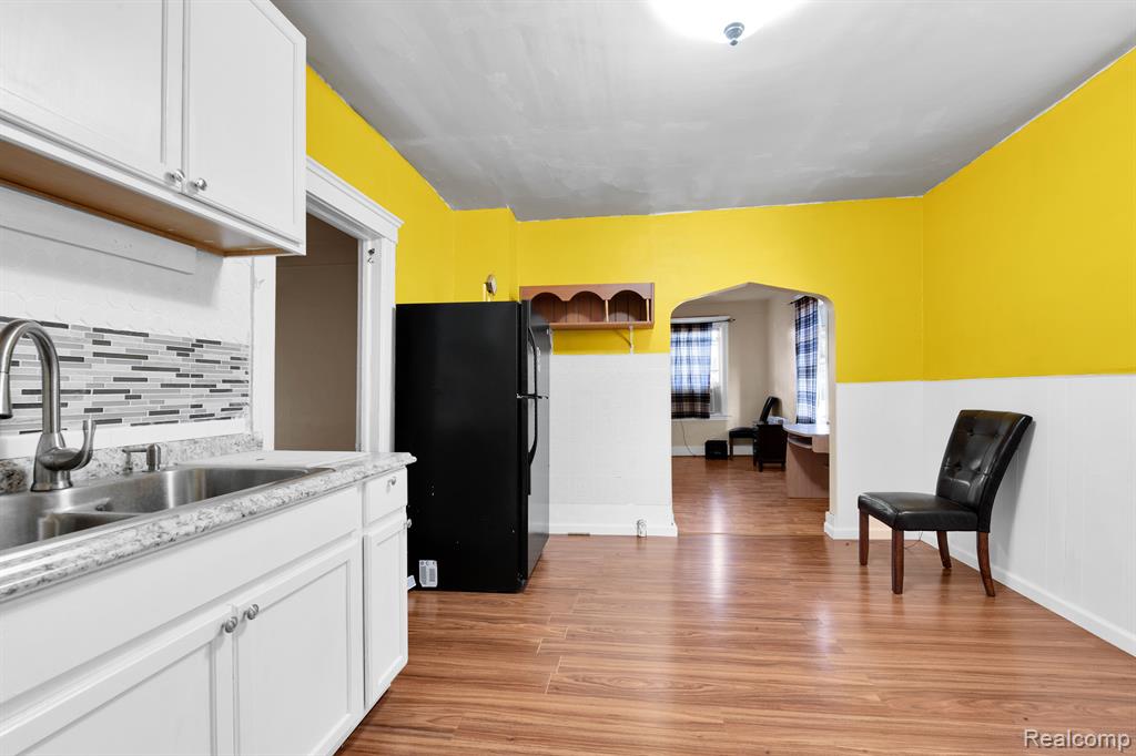 3344 Edwin Street Hamtramck, MI 48212 - Photo 8 of 28