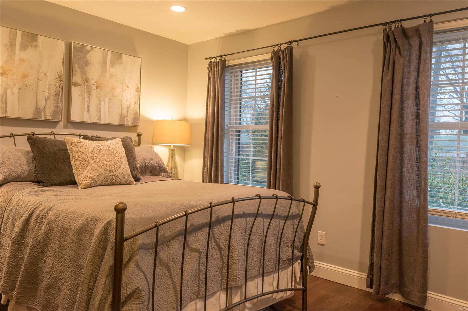 6016 Highfield Road St. Louis, MO 63109 - Photo 15 of 29 Gallery Image 15