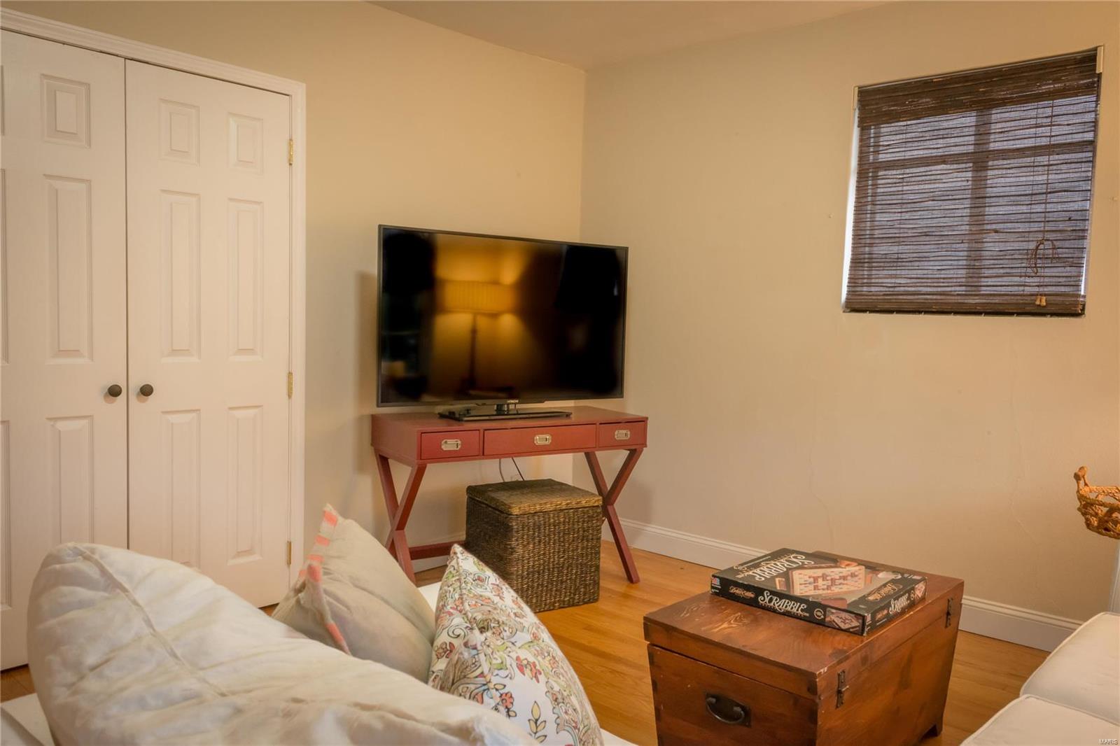 6016 Highfield Road St. Louis, MO 63109 - Photo 18 of 29 Gallery Image 18