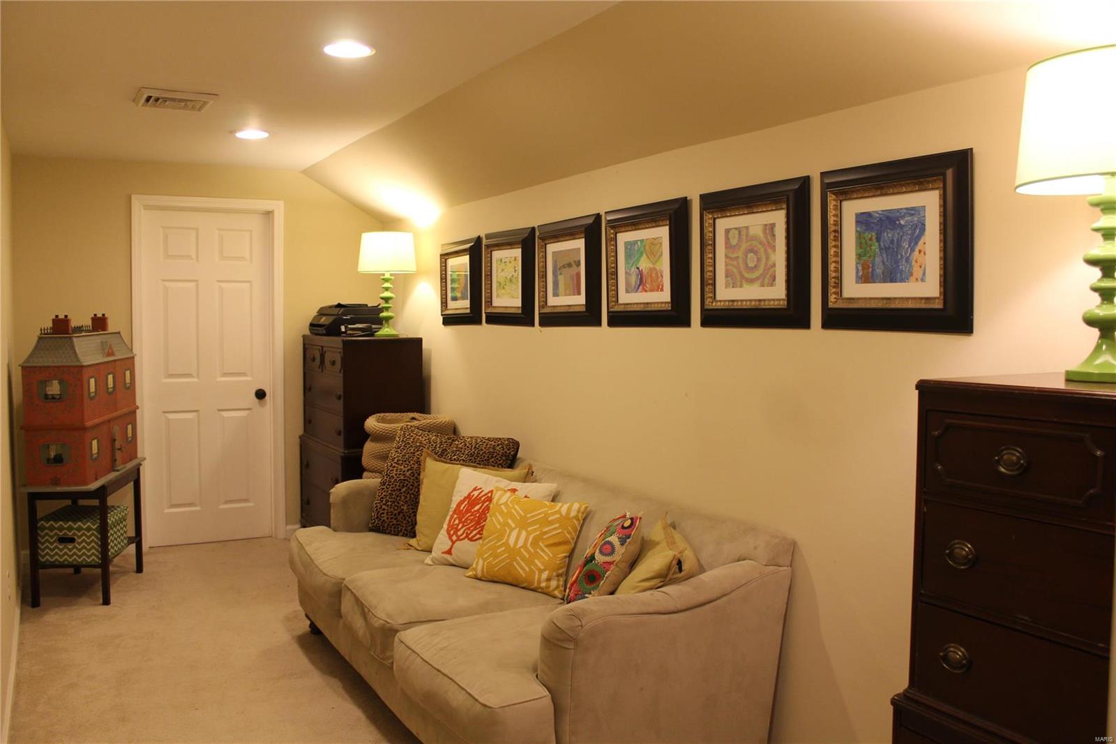 6016 Highfield Road St. Louis, MO 63109 - Photo 23 of 29 Gallery Image 23