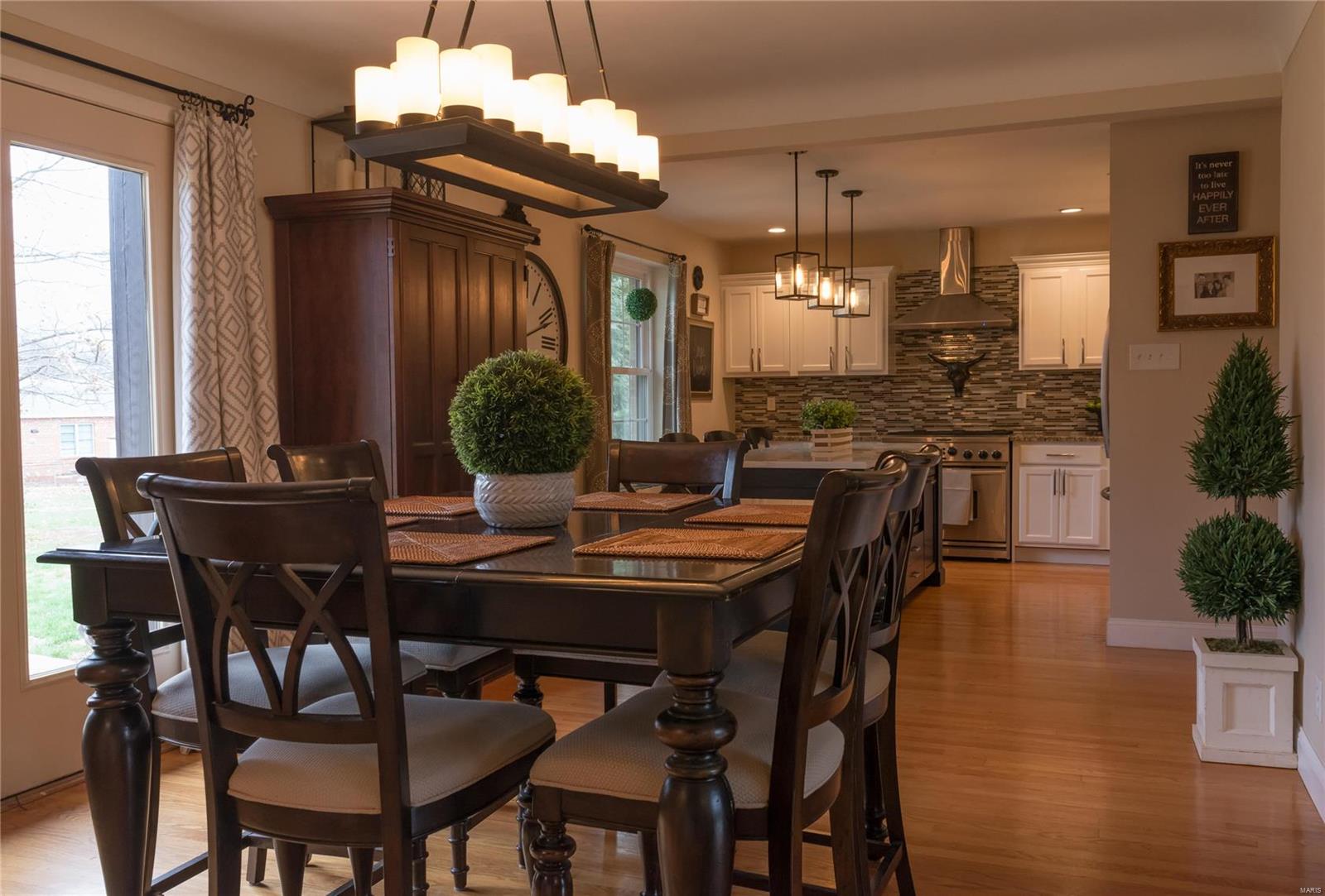 6016 Highfield Road St. Louis, MO 63109 - Photo 8 of 29 Gallery Image 8