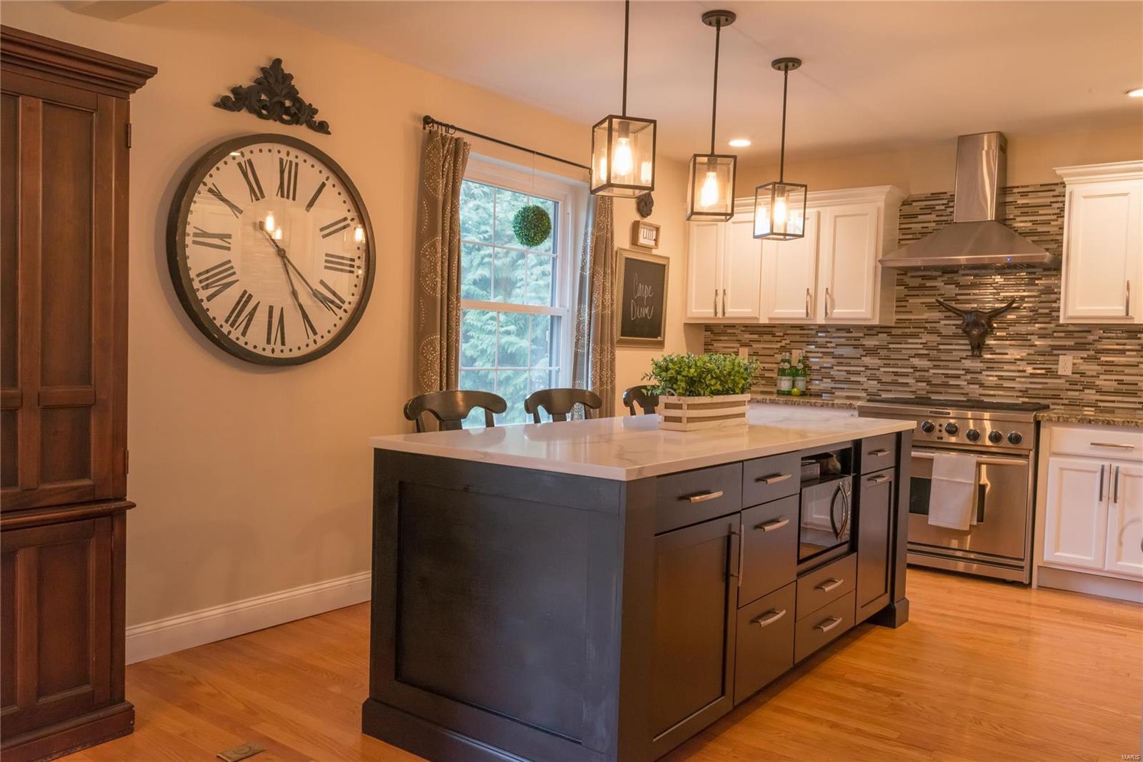 6016 Highfield Road St. Louis, MO 63109 - Photo 9 of 29 Gallery Image 9