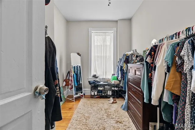 $299,000 | 2628 Oregon Avenue, St. Louis, MO 63118