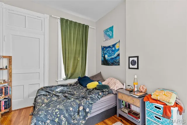 $299,000 | 2628 Oregon Avenue, St. Louis, MO 63118