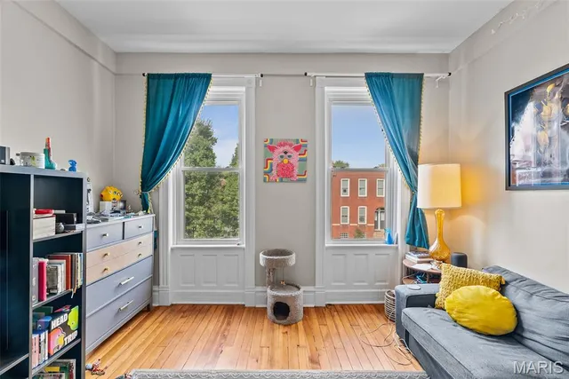 $299,000 | 2628 Oregon Avenue, St. Louis, MO 63118