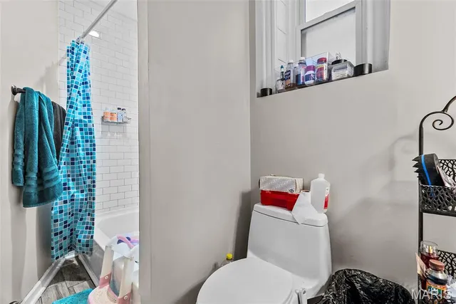 $299,000 | 2628 Oregon Avenue, St. Louis, MO 63118