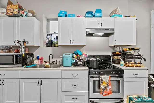 $299,000 | 2628 Oregon Avenue, St. Louis, MO 63118