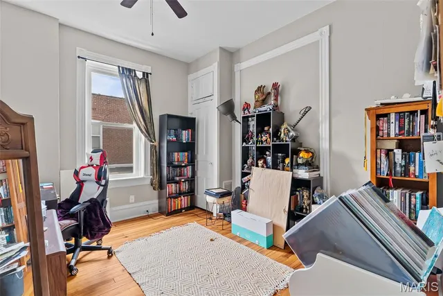 $299,000 | 2628 Oregon Avenue, St. Louis, MO 63118