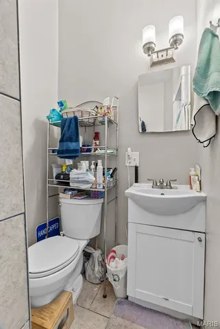 $299,000 | 2628 Oregon Avenue, St. Louis, MO 63118