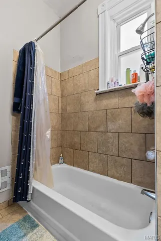 $299,000 | 2628 Oregon Avenue, St. Louis, MO 63118