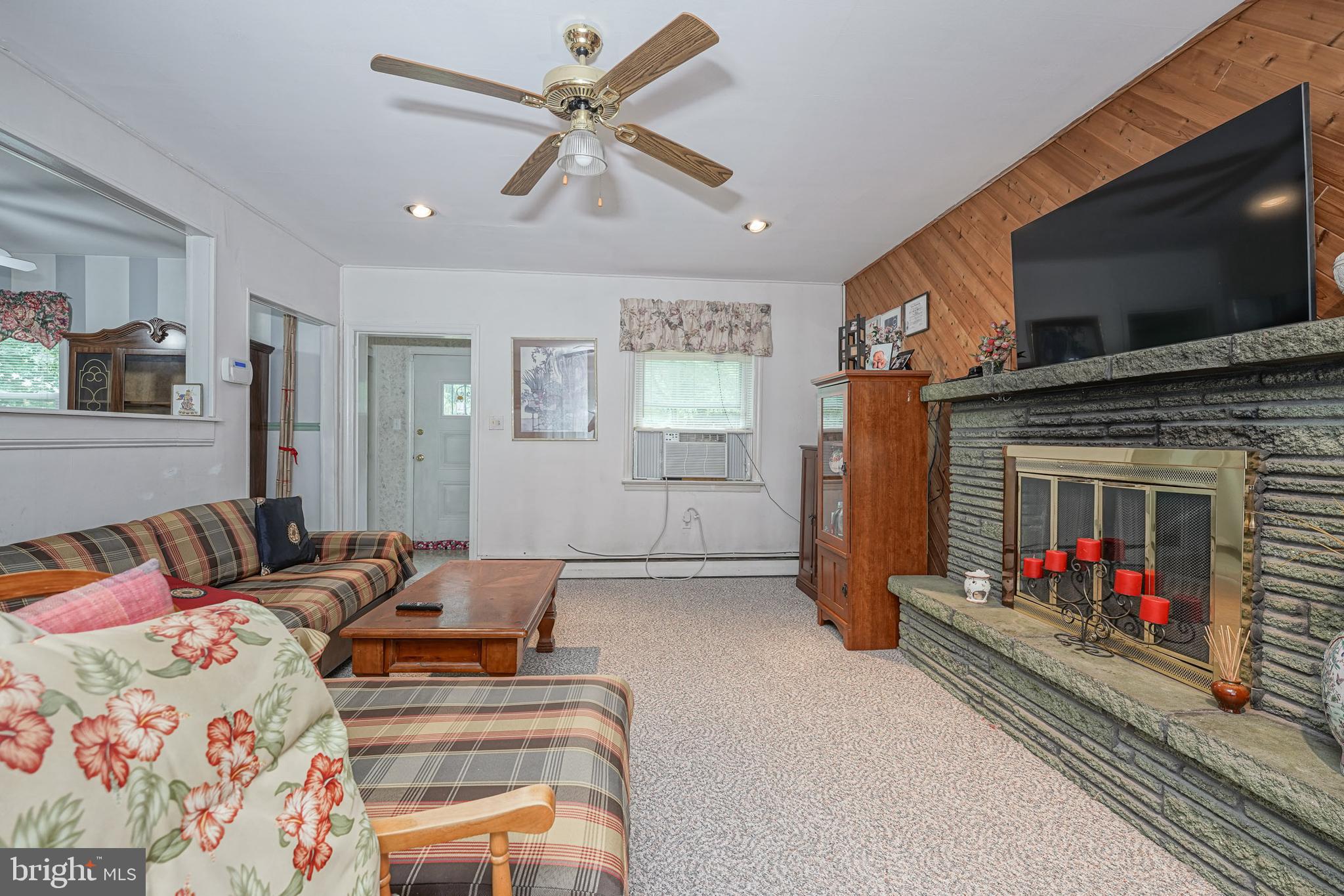 56 Chews Landing Road Lindenwold, NJ 08021 - Photo 2 of 14 Gallery Image 2