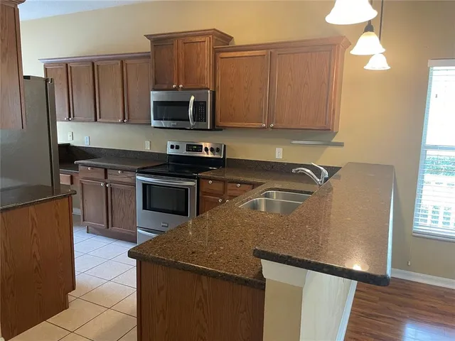 $2,250 | 20120 Weeping Laurel Place, Tampa, FL 33647