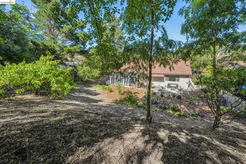 $895,000 | 5672 Torrey Pine Court, El Sobrante, CA 94803