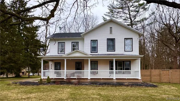 $774,900 | 312 Center Street, East Aurora, NY 14052