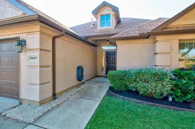 $379,000 | 9605 Orangewood Trail, Denton, TX 76207