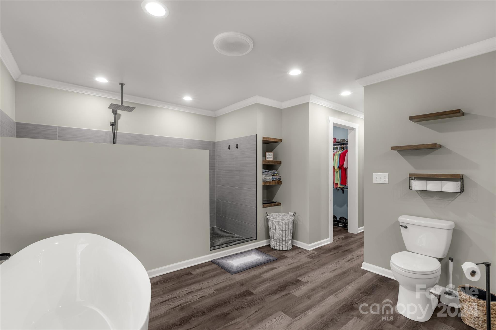 3593 Taxahaw Road Lancaster, SC 29720 - Photo 14 of 23 a bathroom with a toilet sink and shower