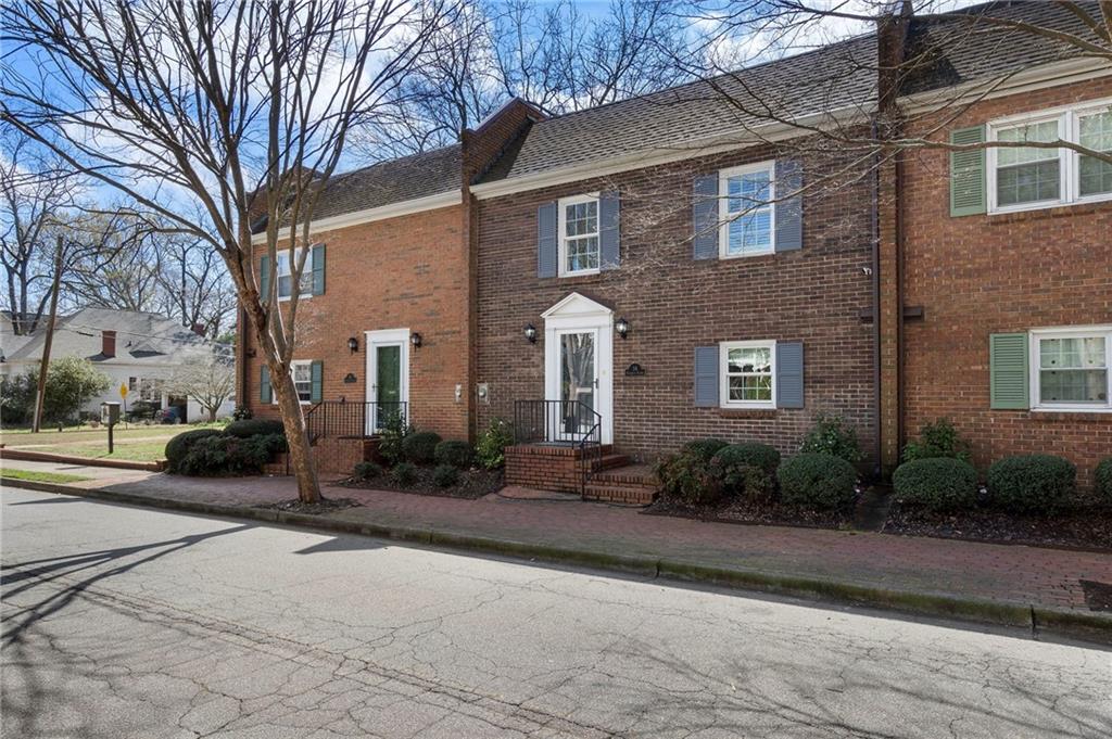 14 Sycamore Square Decatur, GA 30030 - Photo 29 of 34