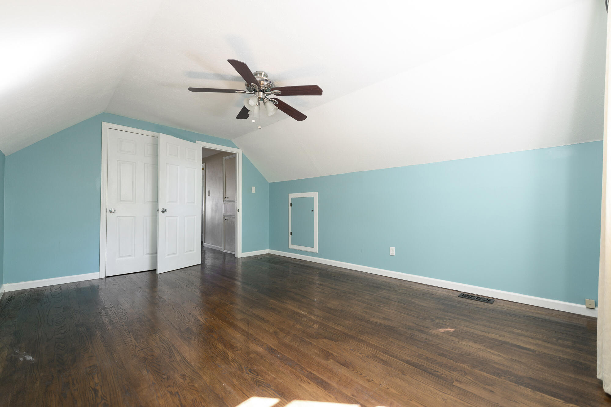 1416 Pine Meadow Road Lexington, KY 40504 - Photo 11 of 18 011