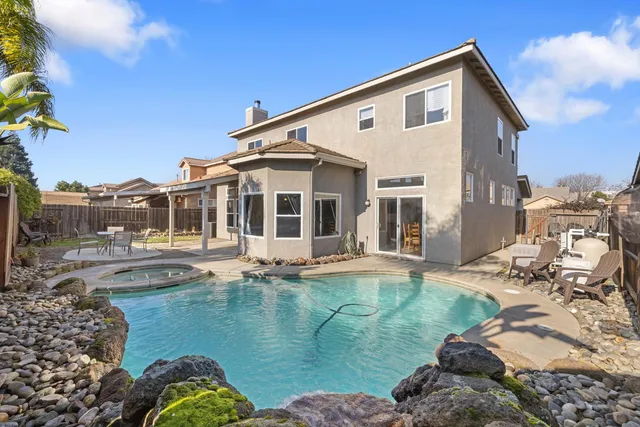 $630,000 | 2730 Explorer Way, Turlock, CA 95382