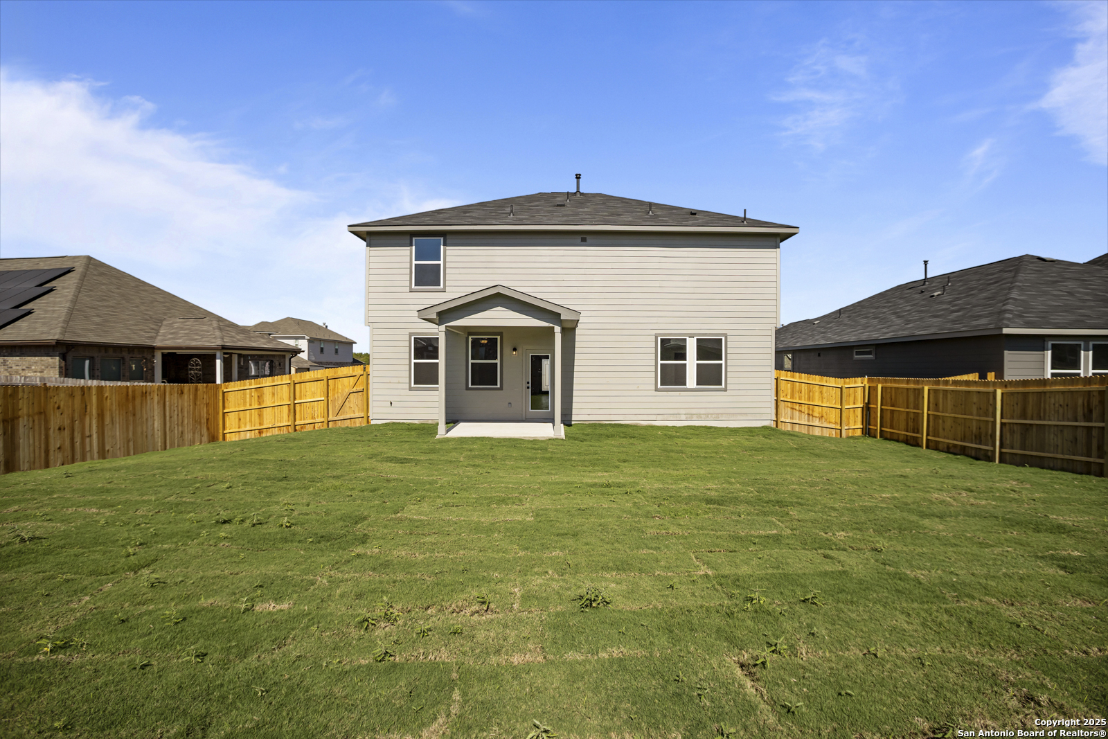 7420 Cremorne Converse, TX 78109 - Photo 33 of 40 a front view of a house with a garden