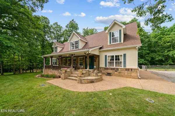 $590,000 | 1035 Gray Eagle Drive, Crossville, TN 38572