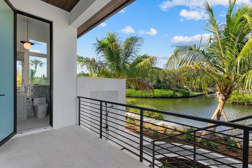 5215 Hidden Harbor Road Sarasota, FL 34242 - Photo 59 of 80
