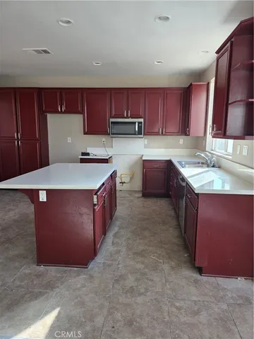 $3,300 | 1369 Veronica Trail, Hemet, CA 92545