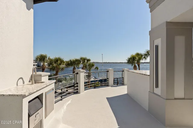 $3,590,000 | 4522 Bay Point Road, Panama City Beach, FL 32408