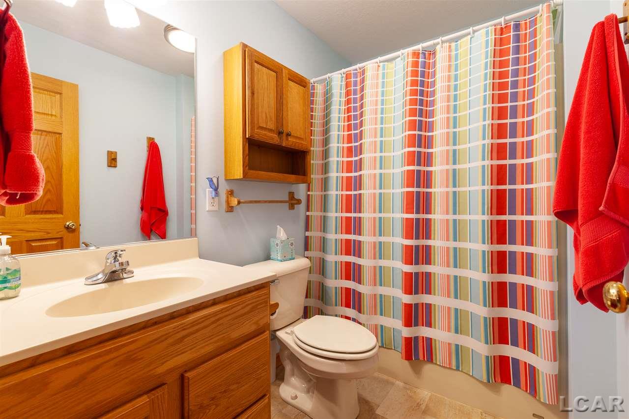 16221 Sheridan Road Clinton, MI 49236 - Photo 32 of 60 31380670-32.JPG