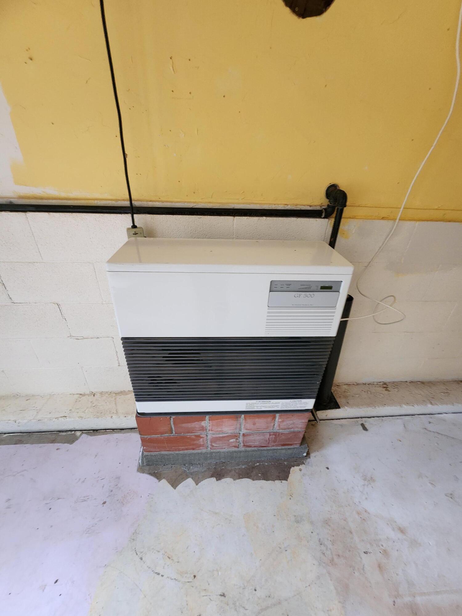 330 Lake Road Junction City, CA 96048 - Photo 24 of 50 a view of entryway