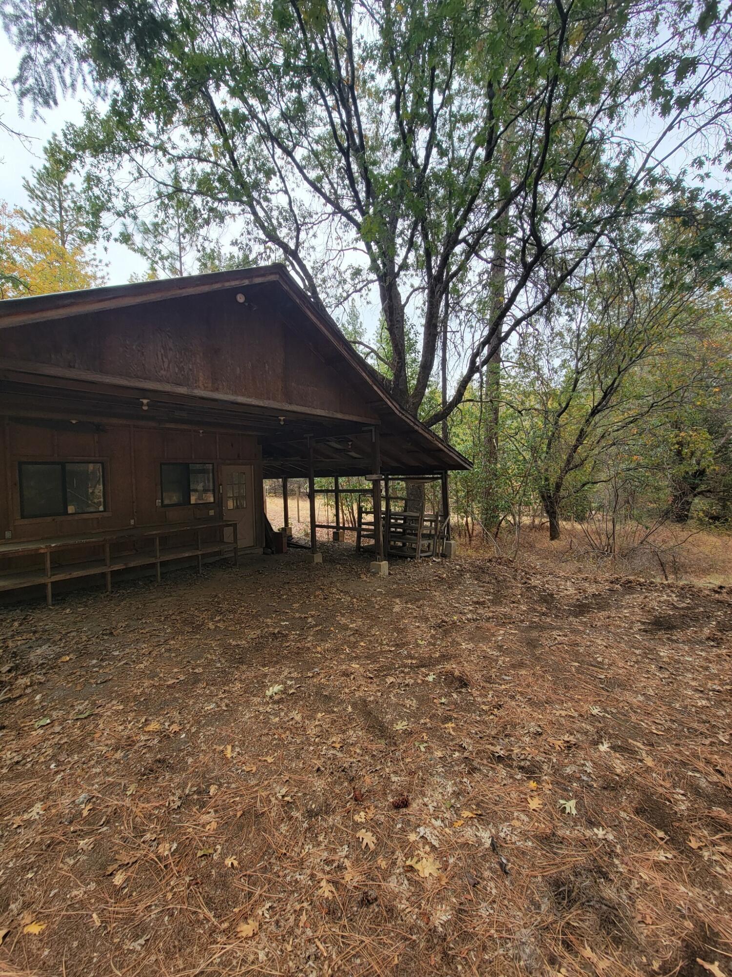 330 Lake Road Junction City, CA 96048 - Photo 48 of 50 a view of a house with a yard