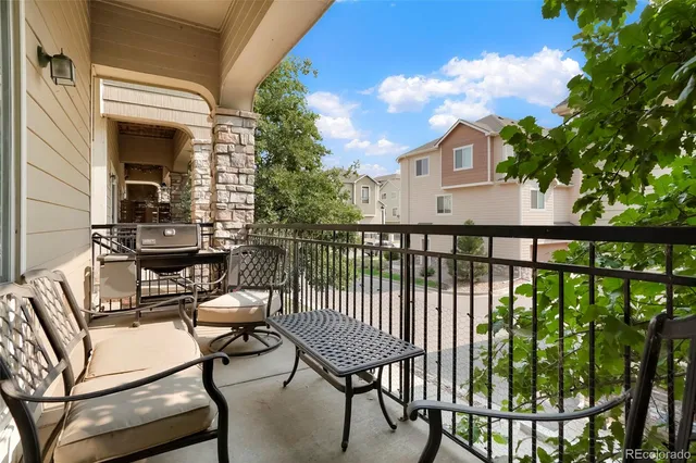 a view of a house with garage