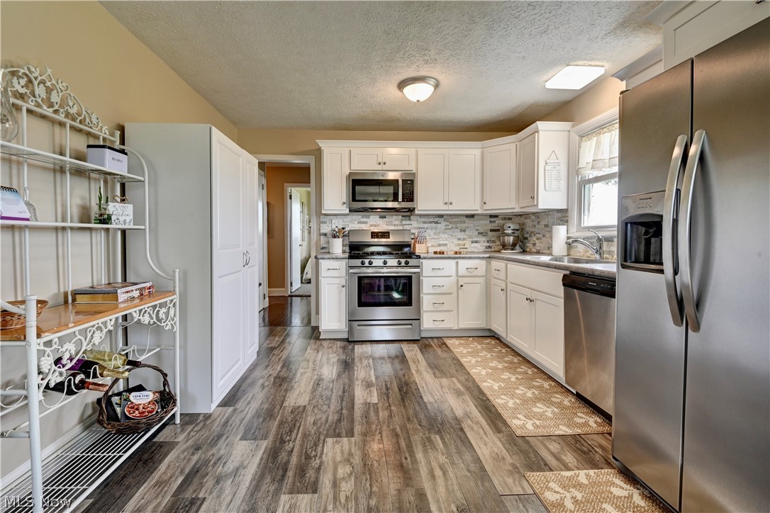 3574 Batdorf Road Wooster, OH 44691 - Photo 4 of 50