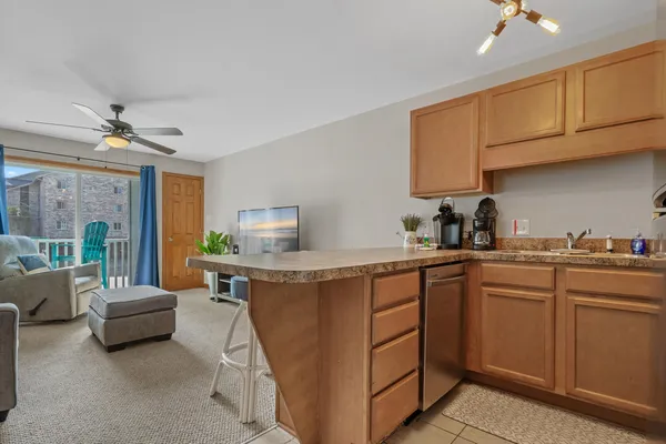 $225,000 | 615 North Waccamaw Drive, Unit 105C, Murrells Inlet, SC 29576