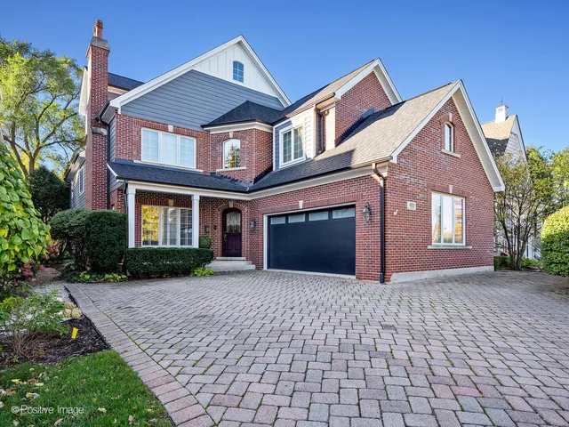 $1,499,000 | 423 Ridge Avenue, Clarendon Hills, IL 60514
