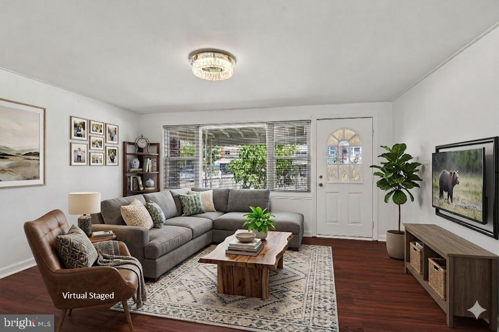 7905 Eastdale Road Baltimore, MD 21224 - Photo 3 of 27