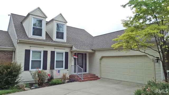 $249,900 | 107 Virginia Place, Vincennes, IN 47591