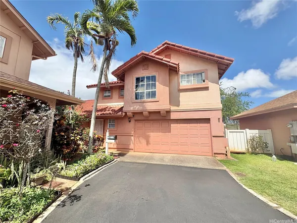 $3,800 | 94-201 Kikepa Place, Unit B, Waipahu, HI 96797