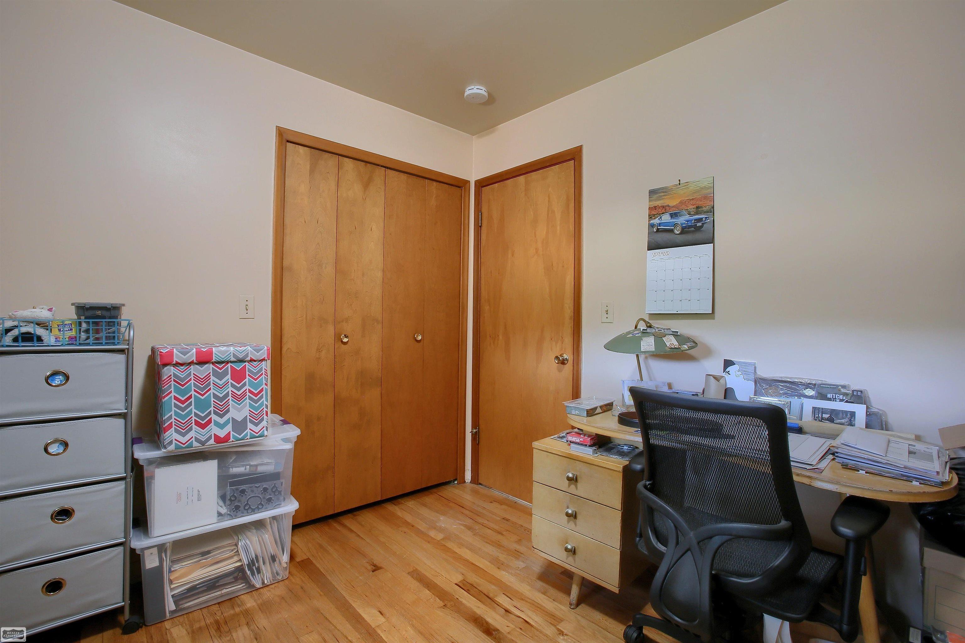 61900 Bates Road New Haven, MI 48048 - Photo 20 of 43 50090471-19.JPG