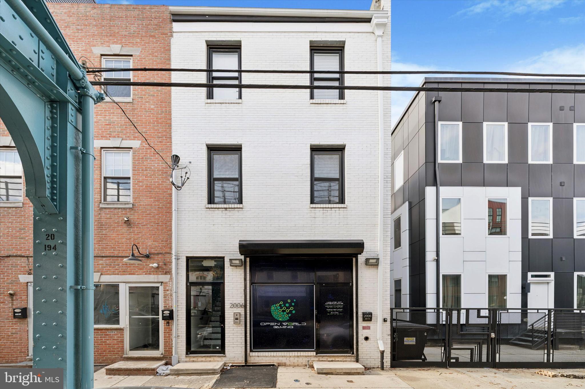 2006 North Front Street Philadelphia, PA 19122 - Photo 1 of 44