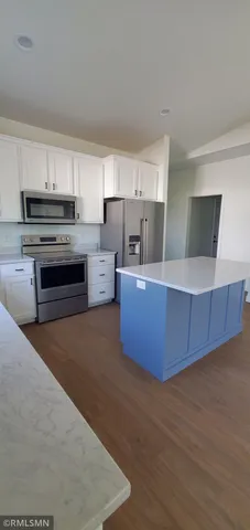 $2,000 | 1232 Wisteria Lane, New Richmond, WI 54017