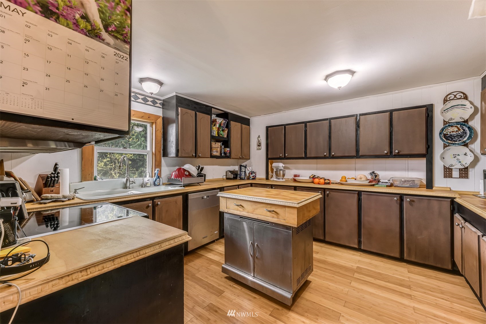21445 Starbird Road Mount Vernon, WA 98274 - Photo 15 of 38 Gallery Image 15