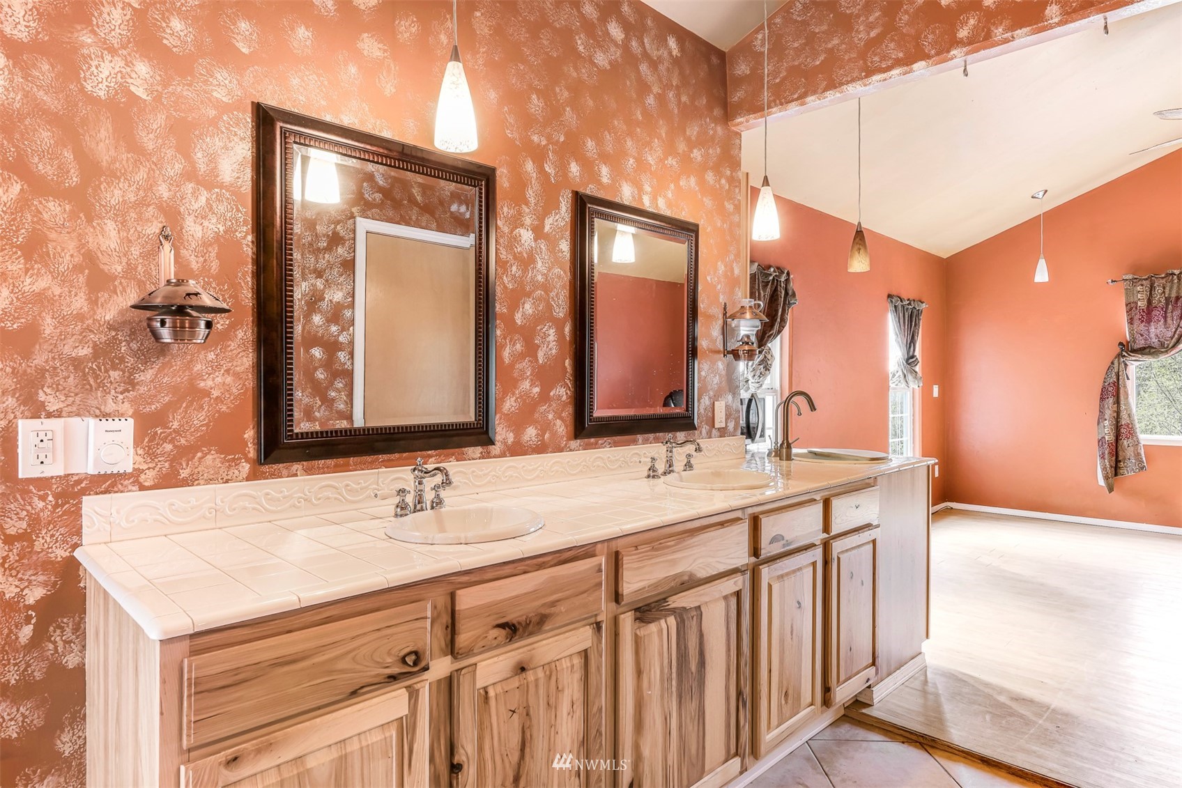 21445 Starbird Road Mount Vernon, WA 98274 - Photo 21 of 38 Gallery Image 21