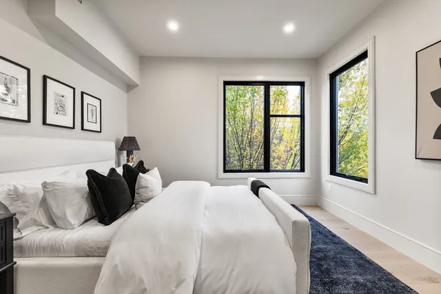 $2,250,000 | 300 Franklin Street, Unit 5, Cambridge, MA 02139