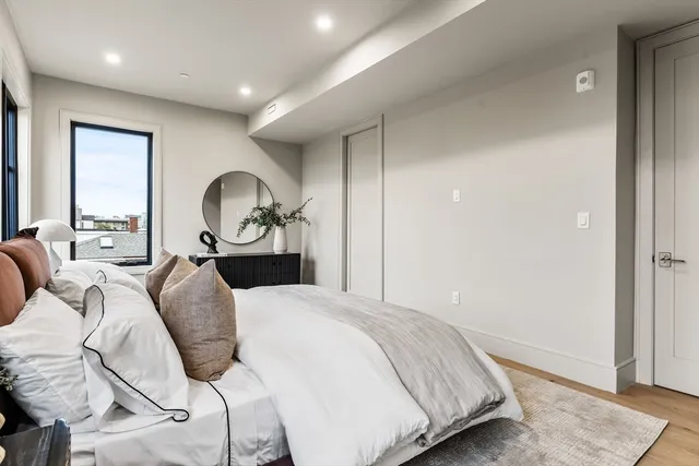 $2,250,000 | 300 Franklin Street, Unit 5, Cambridge, MA 02139