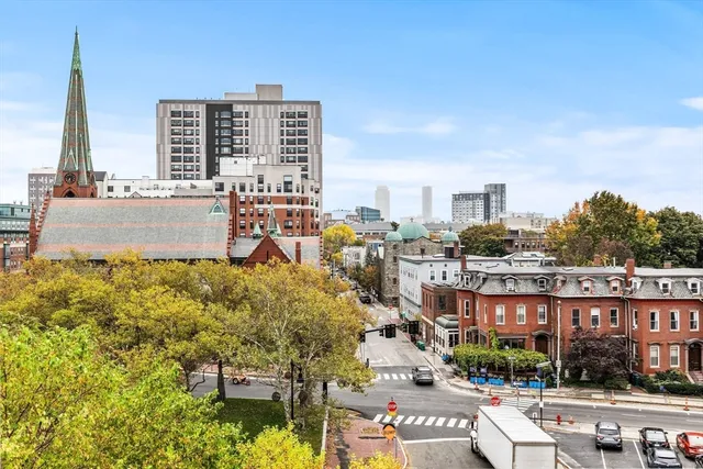 $2,250,000 | 300 Franklin Street, Unit 5, Cambridge, MA 02139