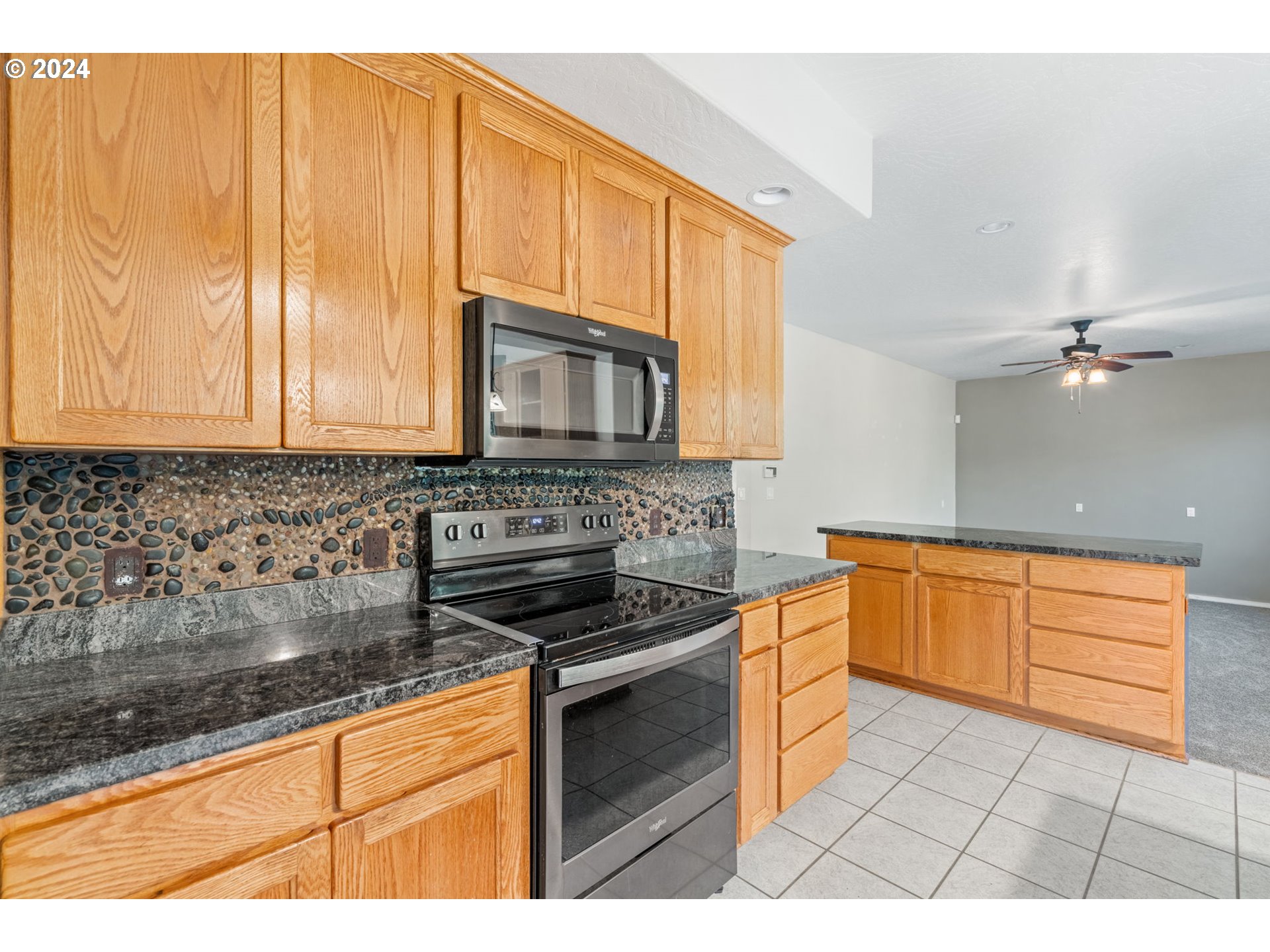16919 Tule Road Brookings, OR 97415 - Photo 16 of 48 Gallery Image 16