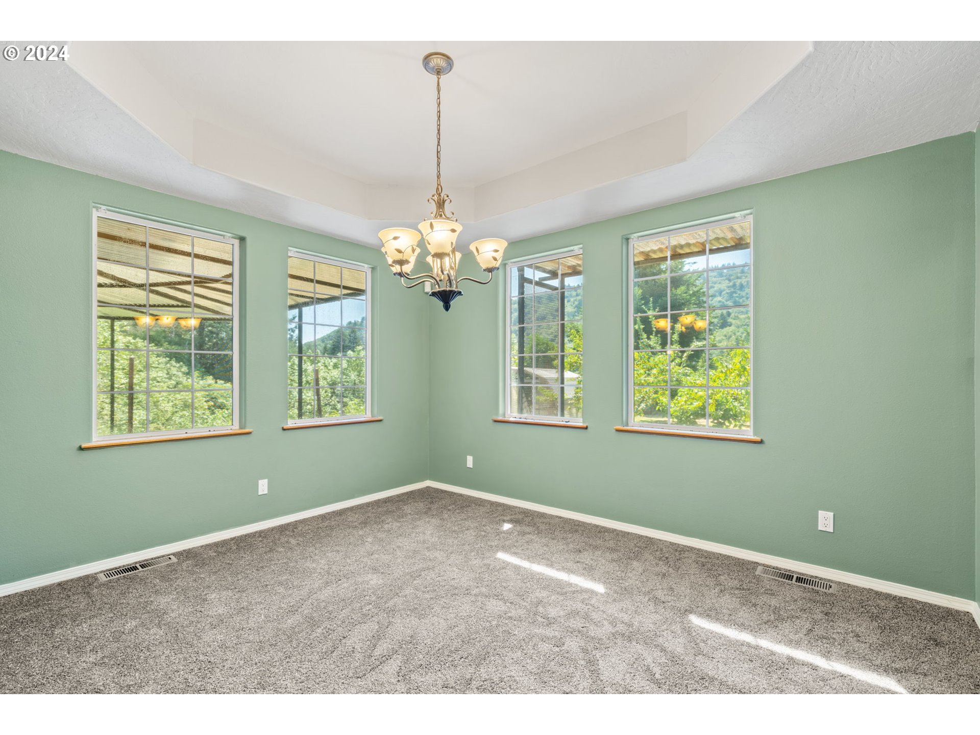 16919 Tule Road Brookings, OR 97415 - Photo 10 of 48 Gallery Image 10