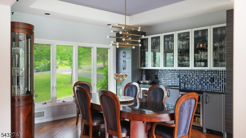17 Nottingham Way Warren, NJ 07059 - Photo 11 of 48