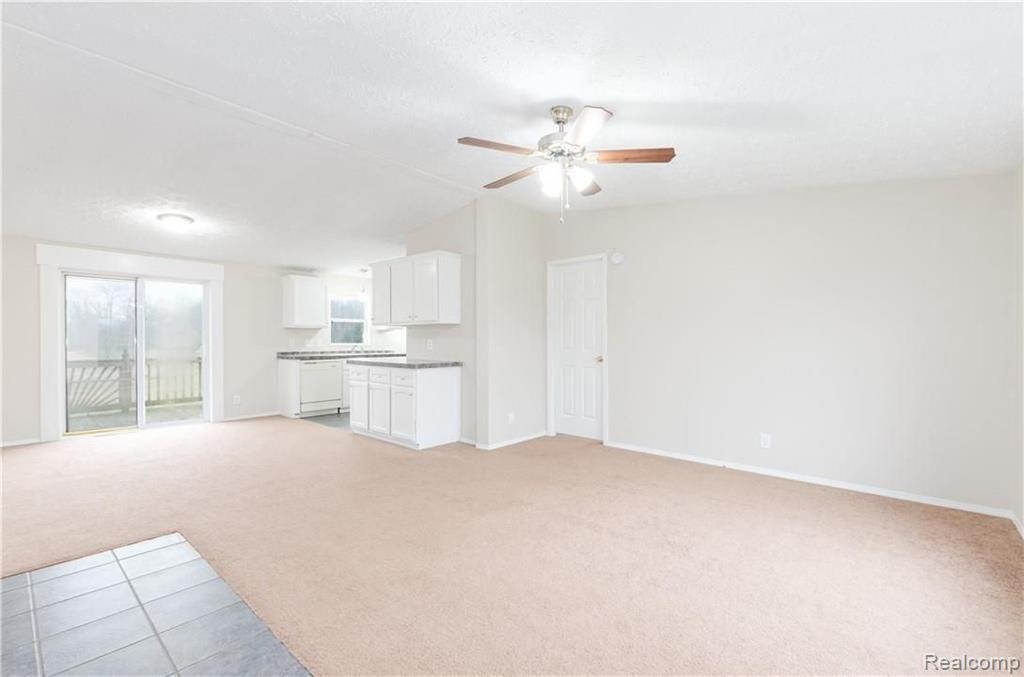 23500 Karr Road Belleville, MI 48111 - Photo 5 of 42